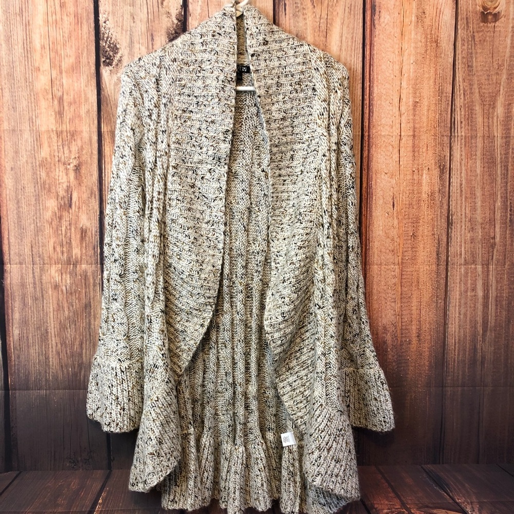 Apt. 9 Large women’s sweater